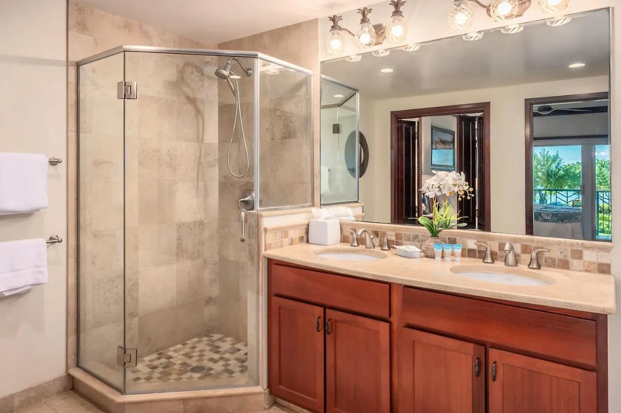 Apartment Waipouli Beach Resort Spectacular Luxury Oceanfront Condo Sleeps 8 Ac Pool Kapa'a United States